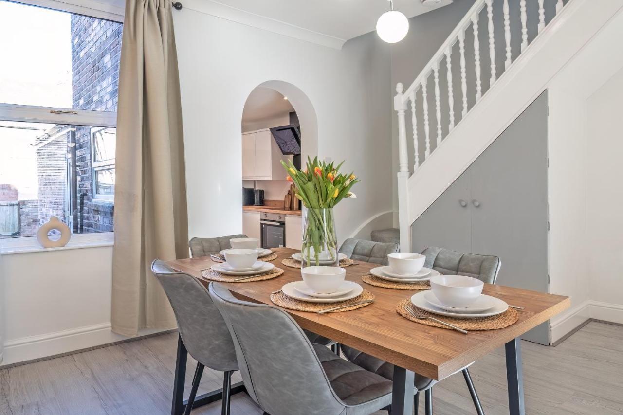 Southview Stays - Three Bedroom House Chester Luaran gambar